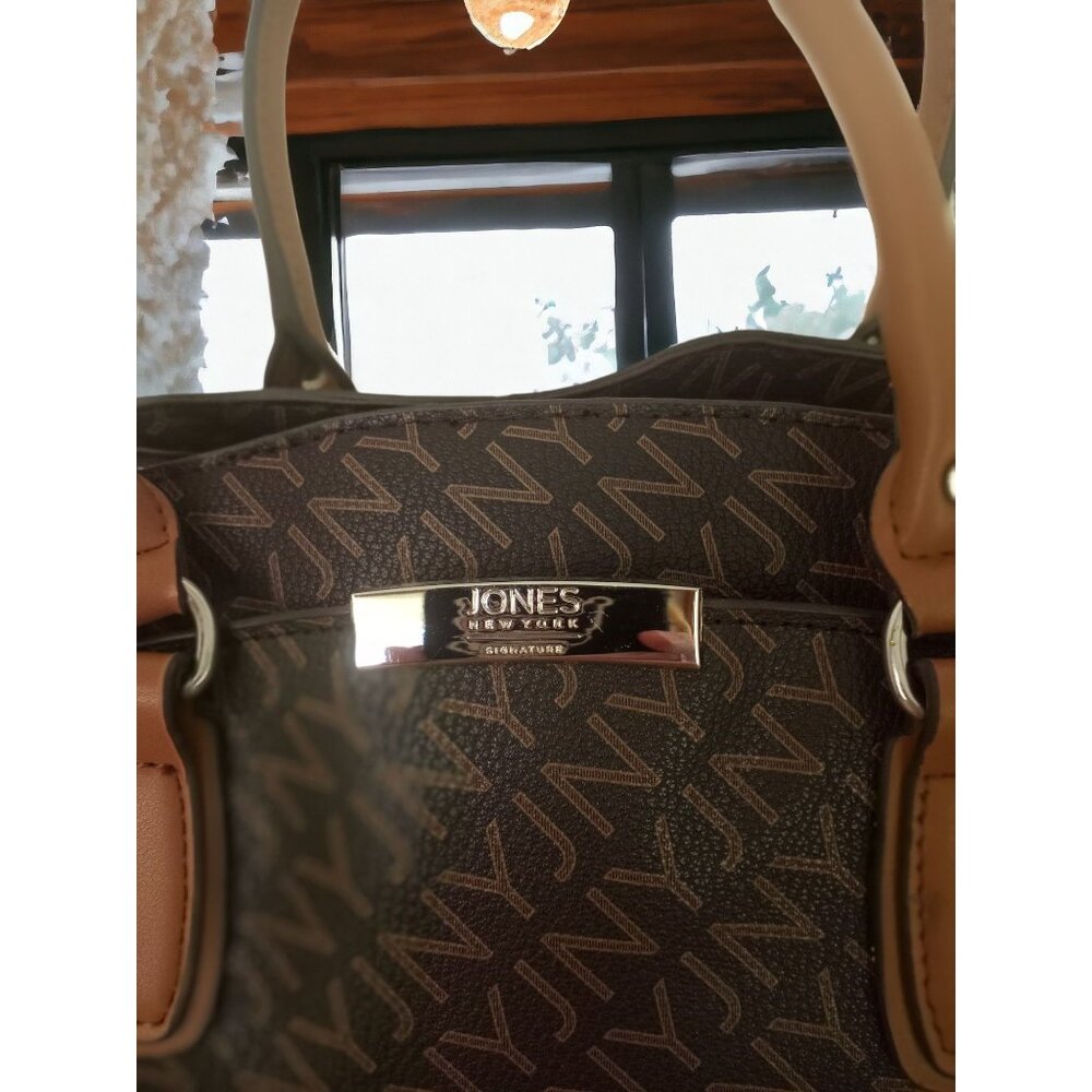 Jones New York Signature Brown / Tan Vinyl Handbag / Satchell / Crossbody Purse - Picture 2 of 16